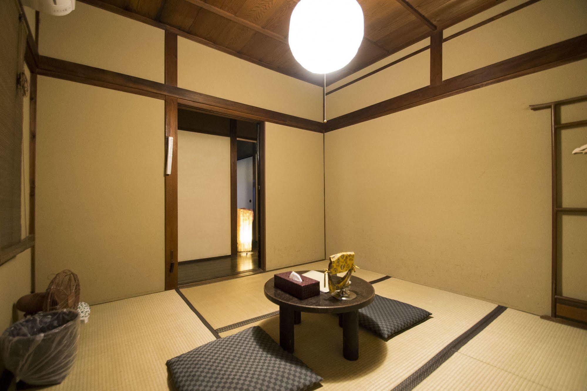 Higurashi-Sou Pensión Kioto Exterior foto